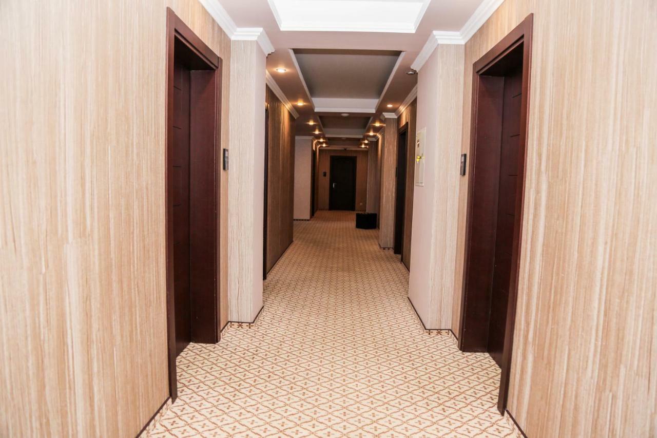 Grand Hotel Gagra Exterior photo